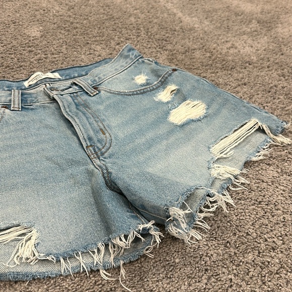 Abercrombie & Fitch The Boyfriend Short -Mid Rise (27/4) - Picture 5 of 6
